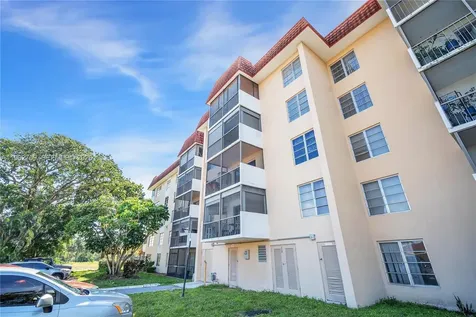 4160 Inverrary Drive Lauderhill FL 33319