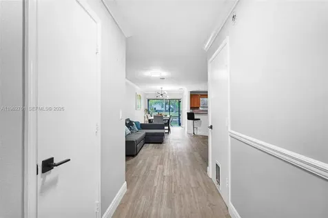 2149 W Discovery Circle W Deerfield Beach FL 33442