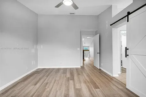 2149 W Discovery Circle W Deerfield Beach FL 33442