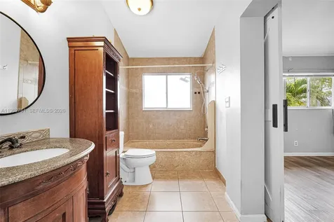 2149 W Discovery Circle W Deerfield Beach FL 33442