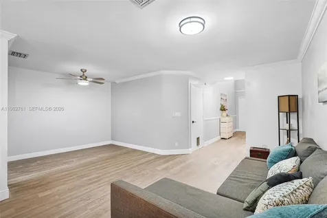 2149 W Discovery Circle W Deerfield Beach FL 33442