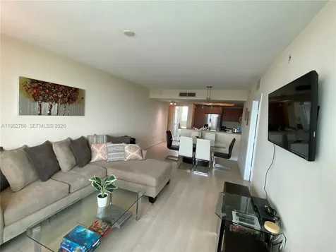 2681 N Flamingo Road Sunrise FL 33323