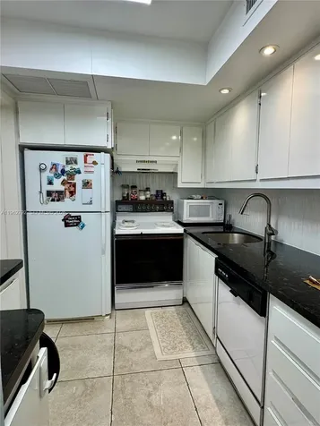2940 NE 203rd Street Aventura FL 33180