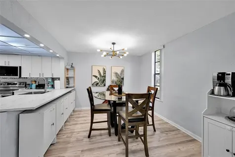 781 SE 1st Way Deerfield Beach FL 33441