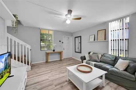 781 SE 1st Way Deerfield Beach FL 33441