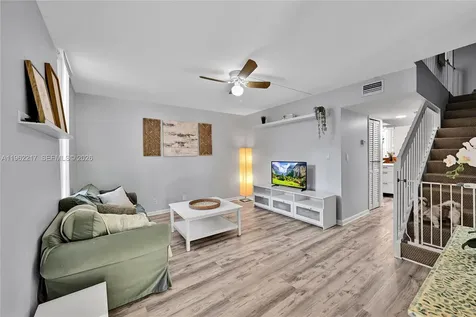 781 SE 1st Way Deerfield Beach FL 33441