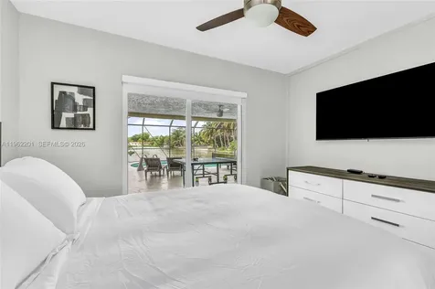 21320 NE 25th Court Miami FL 33180