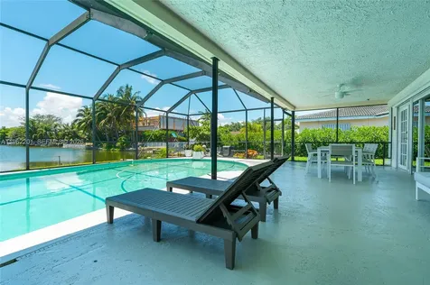 21320 NE 25th Court Miami FL 33180