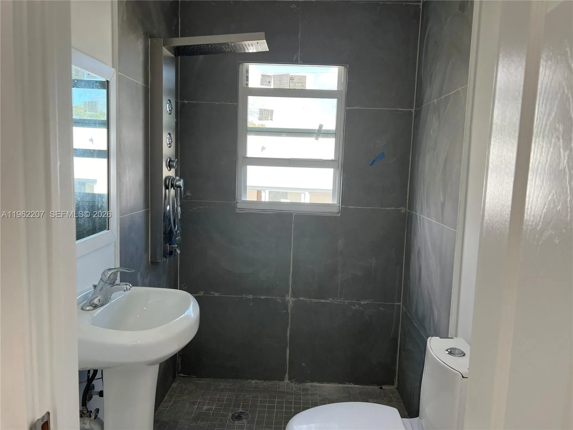 1015 S 17th Avenue Hollywood FL 33020