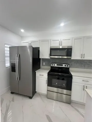 1015 S 17th Avenue Hollywood FL 33020