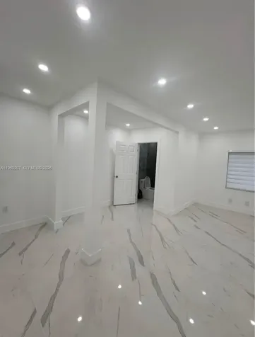 1015 S 17th Avenue Hollywood FL 33020