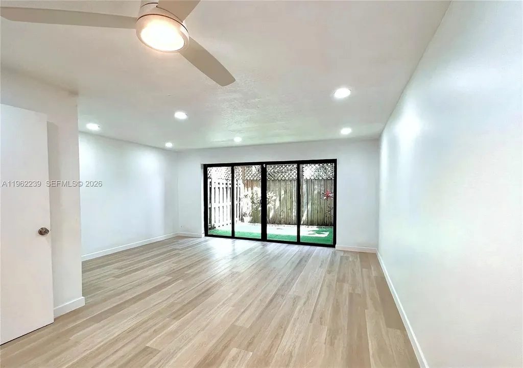 499 SE 13th Street Fort Lauderdale FL 33316