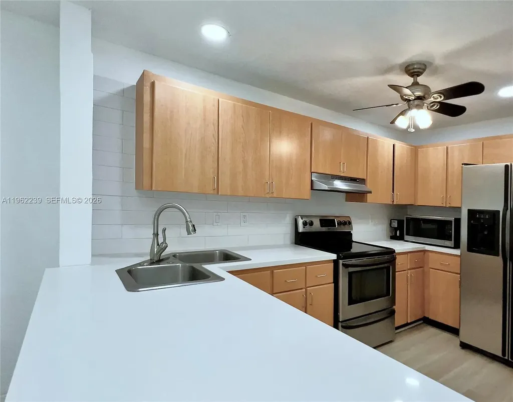 499 SE 13th Street Fort Lauderdale FL 33316