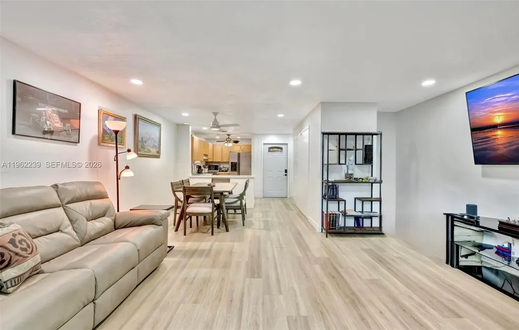 499 SE 13th Street Fort Lauderdale FL 33316