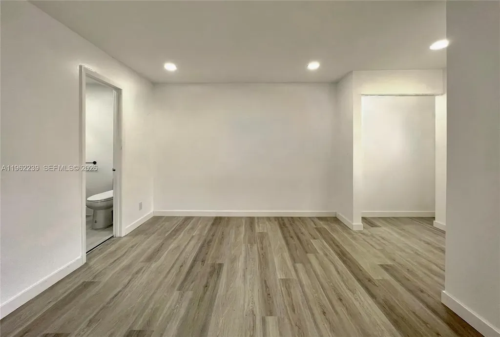 499 SE 13th Street Fort Lauderdale FL 33316