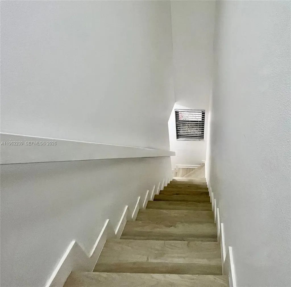 499 SE 13th Street Fort Lauderdale FL 33316