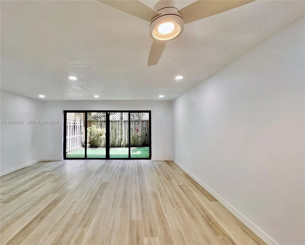 499 SE 13th Street Fort Lauderdale FL 33316