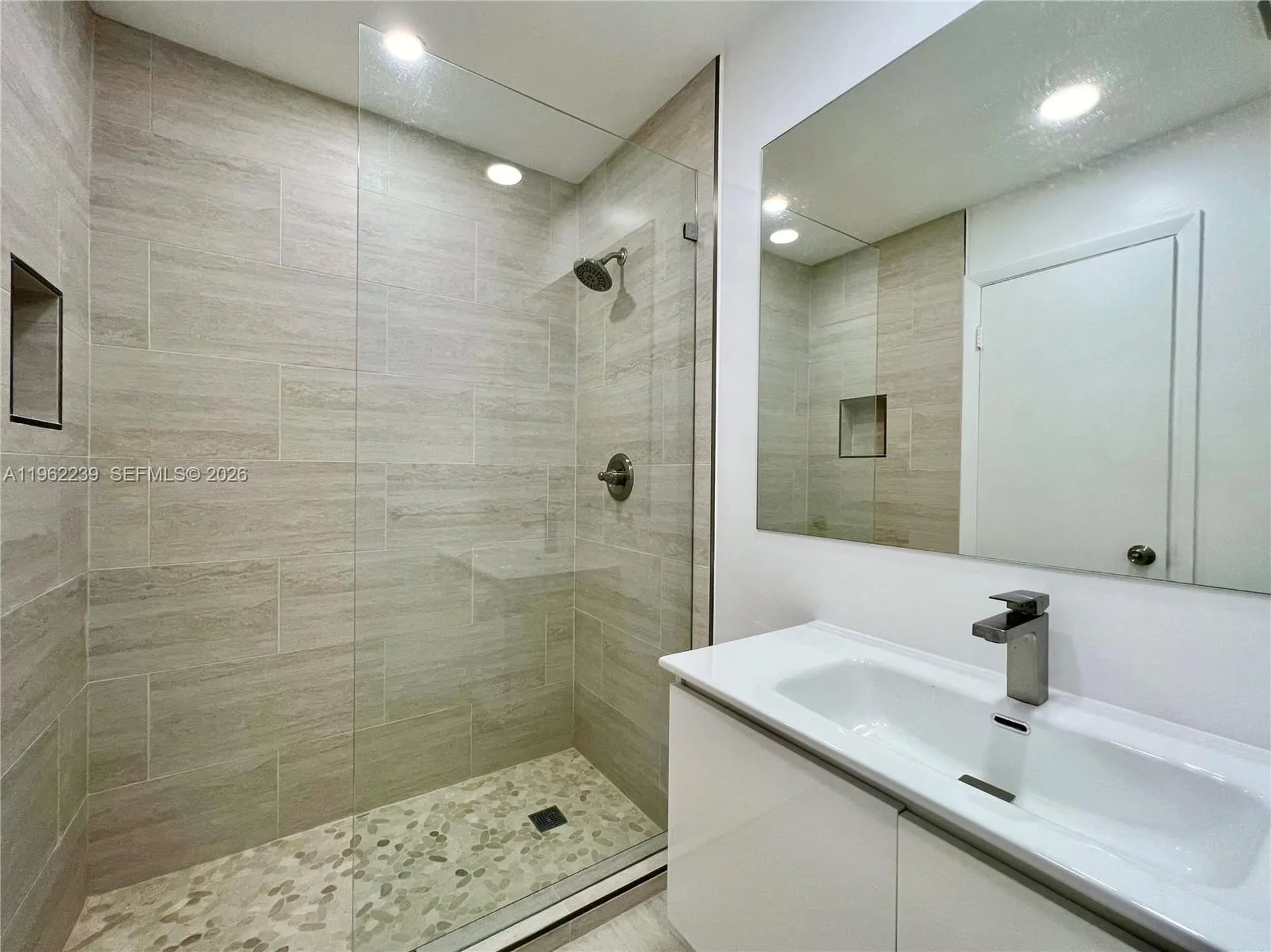 499 SE 13th Street Fort Lauderdale FL 33316