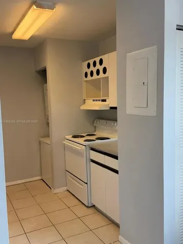 8710 SW 3rd Street Pembroke Pines FL 33025