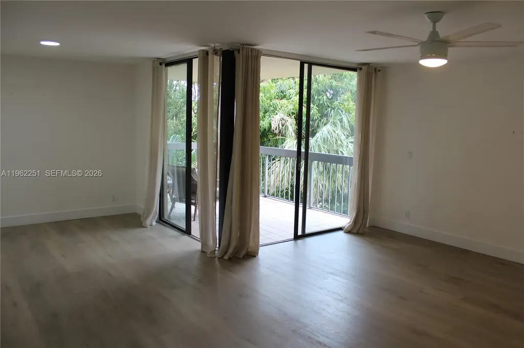 955 Egret Circle Delray Beach FL 33444