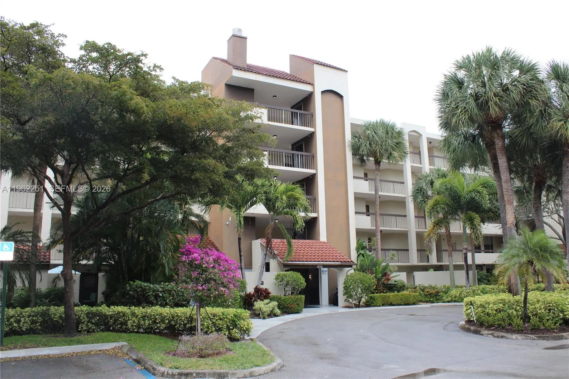 955 Egret Circle Delray Beach FL 33444