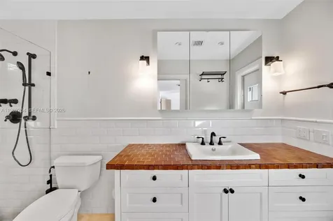 6630 SW 102nd Street Pinecrest FL 33156