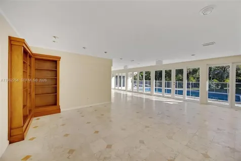 6630 SW 102nd Street Pinecrest FL 33156