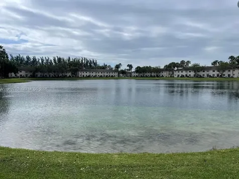 1270 SE 31st Court Homestead FL 33035