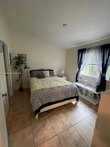 1270 SE 31st Court Homestead FL 33035