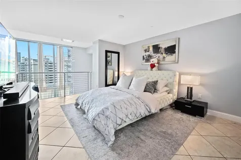 1050 Brickell Avenue Miami FL 33131
