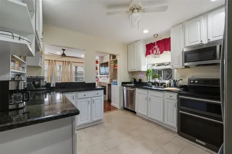 10308 Greenbriar Court Boca Raton FL 33498