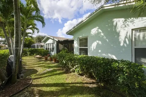 10308 Greenbriar Court Boca Raton FL 33498