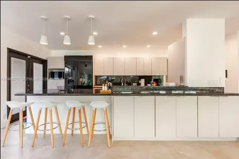 636 Hibiscus Drive Hallandale Beach FL 33009