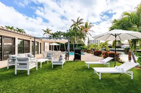 636 Hibiscus Drive Hallandale Beach FL 33009