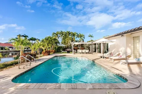 636 Hibiscus Drive Hallandale Beach FL 33009