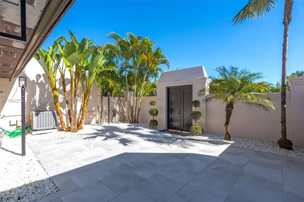 7412 Big Cypress Drive Miami Lakes FL 33014