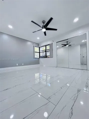 2560 Calamondin Circle Coconut Creek FL 33063