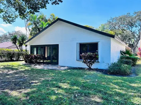 2560 Calamondin Circle Coconut Creek FL 33063