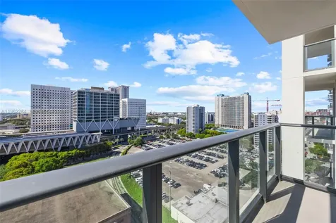 11 NE 6th Street Miami FL 33132