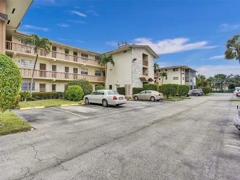 16701 NE 13th Avenue Miami FL 33162