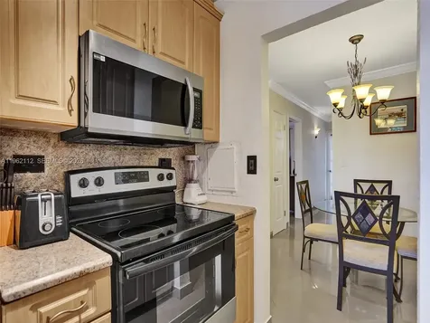 16701 NE 13th Avenue Miami FL 33162