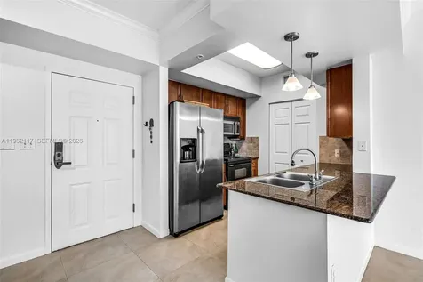 2000 N Bayshore Drive Miami FL 33137