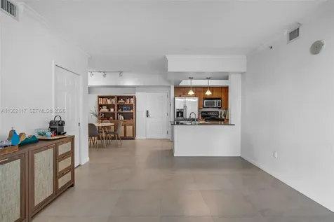 2000 N Bayshore Drive Miami FL 33137