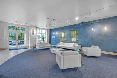 2000 N Bayshore Drive Miami FL 33137