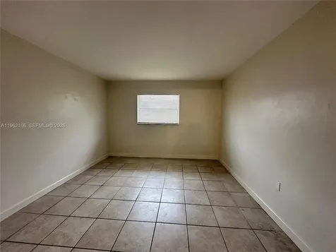 1008 NW 45th Avenue Miami FL 33126