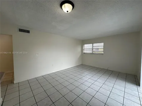 1008 NW 45th Avenue Miami FL 33126