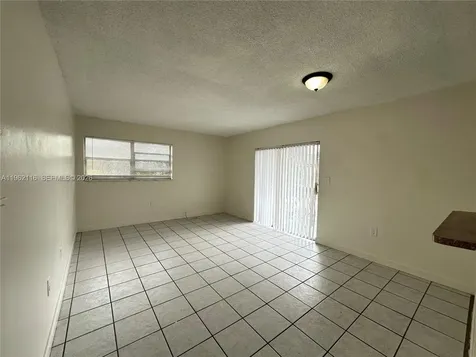 1008 NW 45th Avenue Miami FL 33126