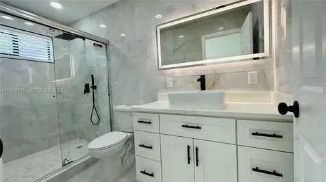 40 NW 125th Street North Miami FL 33168