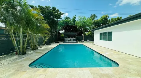 40 NW 125th Street North Miami FL 33168