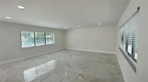 40 NW 125th Street North Miami FL 33168